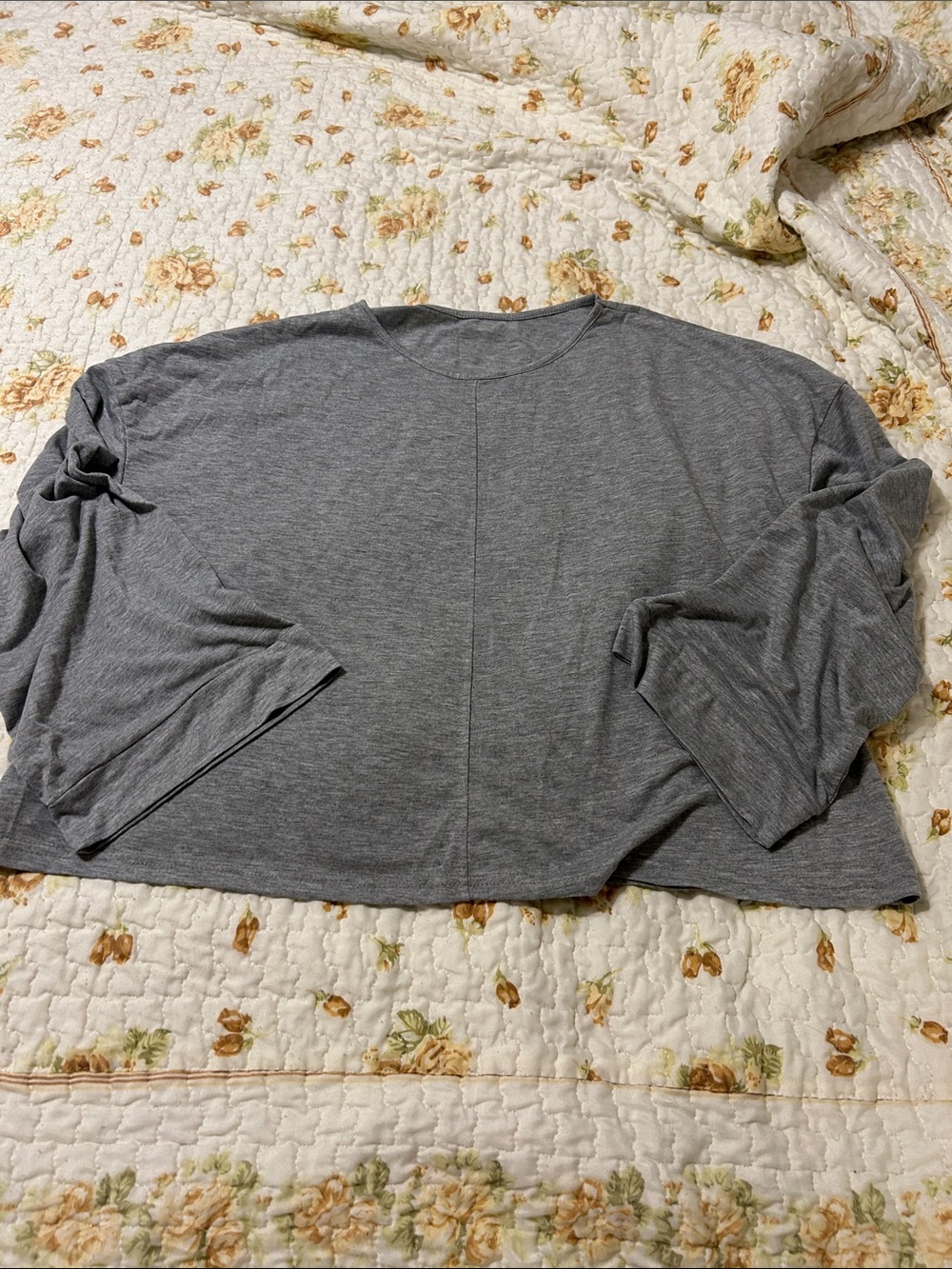 Gray Long Sleeve Lightweight Top for lounging — NWOT!